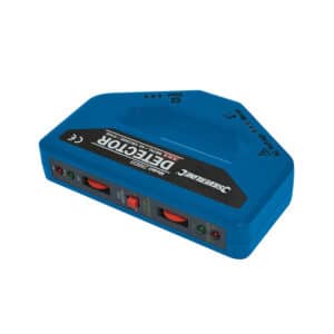 Silverline 3-in-1 Detector - Detects Timber Metal & Live Wires - 288659 - 5456859775128. Picture of the product front on